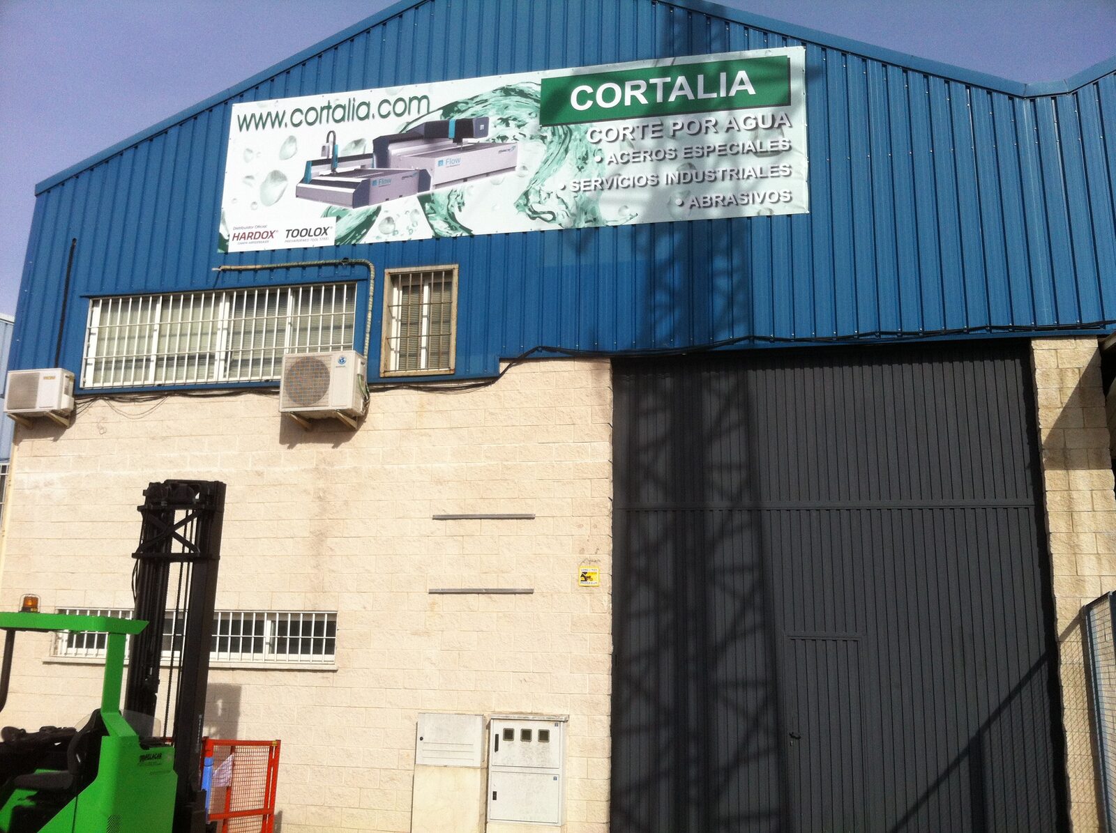 Industrial hall facade