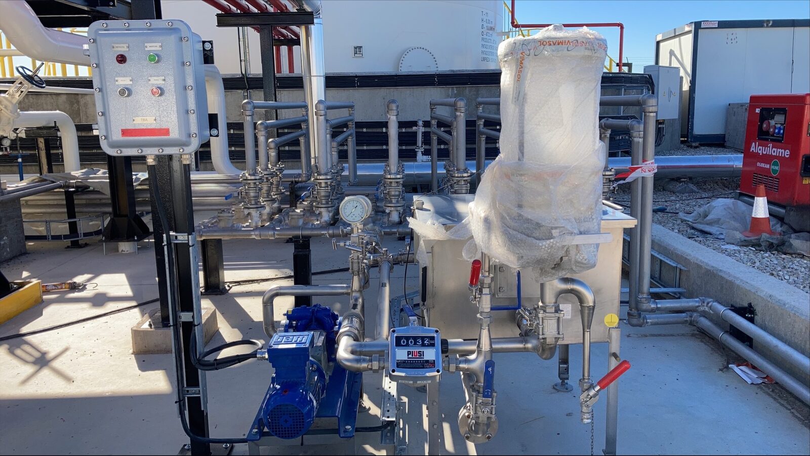 Pumping skid installed on site
