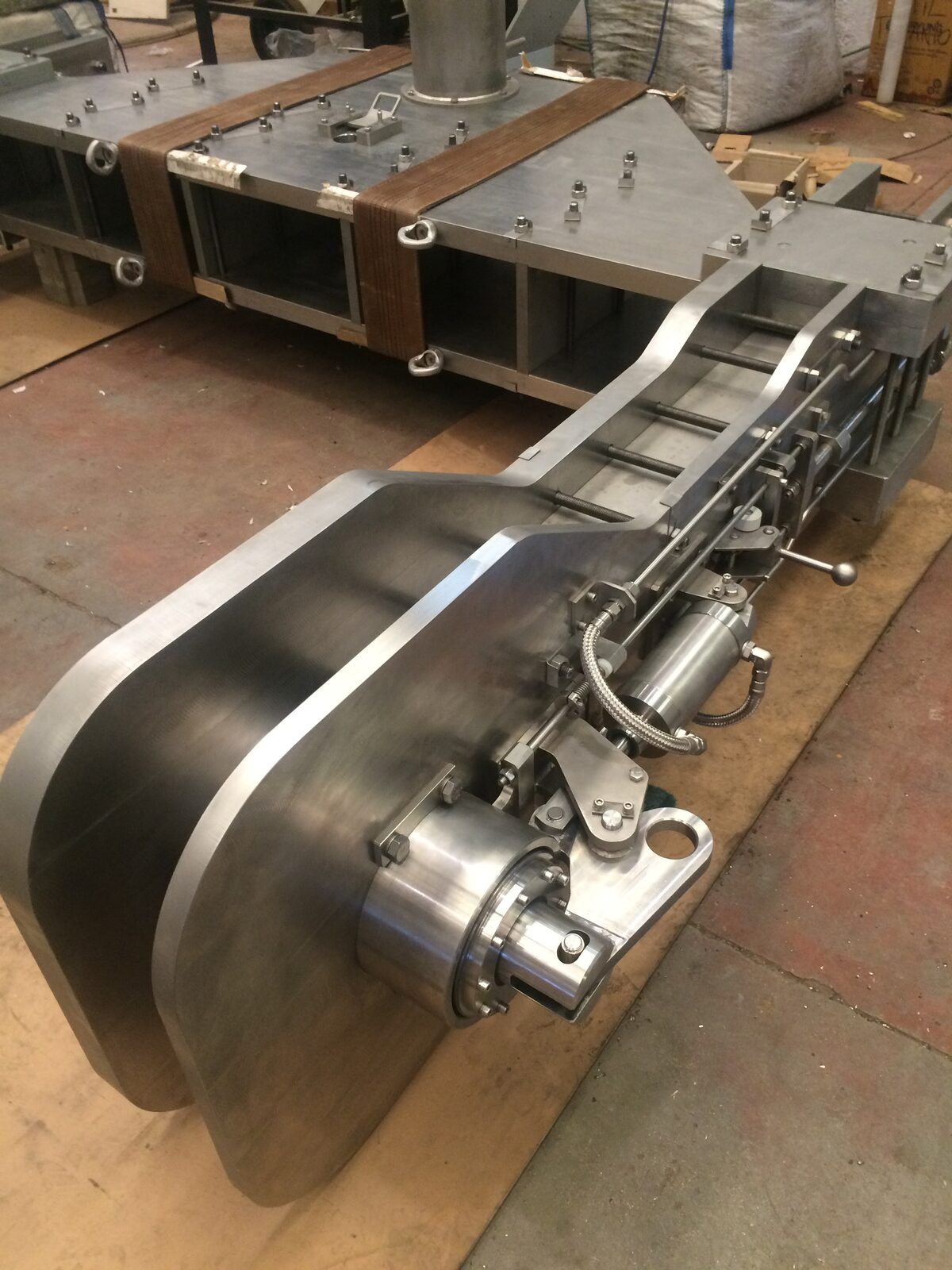 Machined assembly with actuator