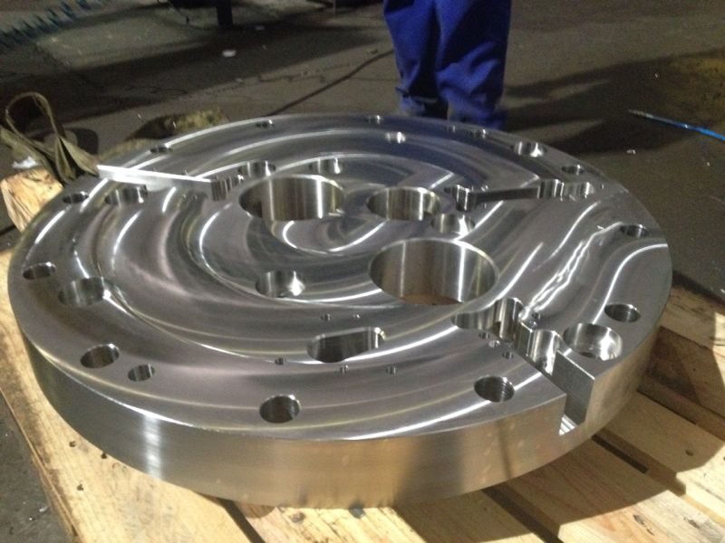 Machined large-diameter flange