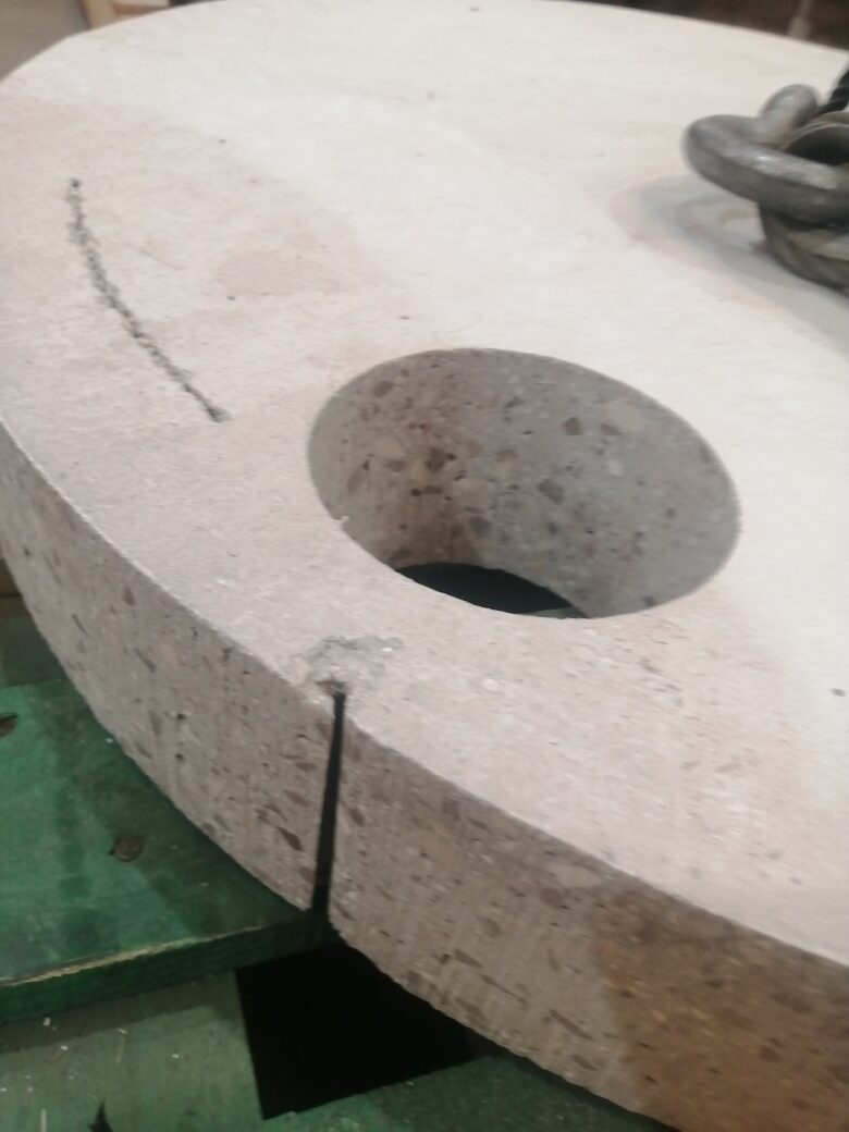 Waterjet-cut stone disc