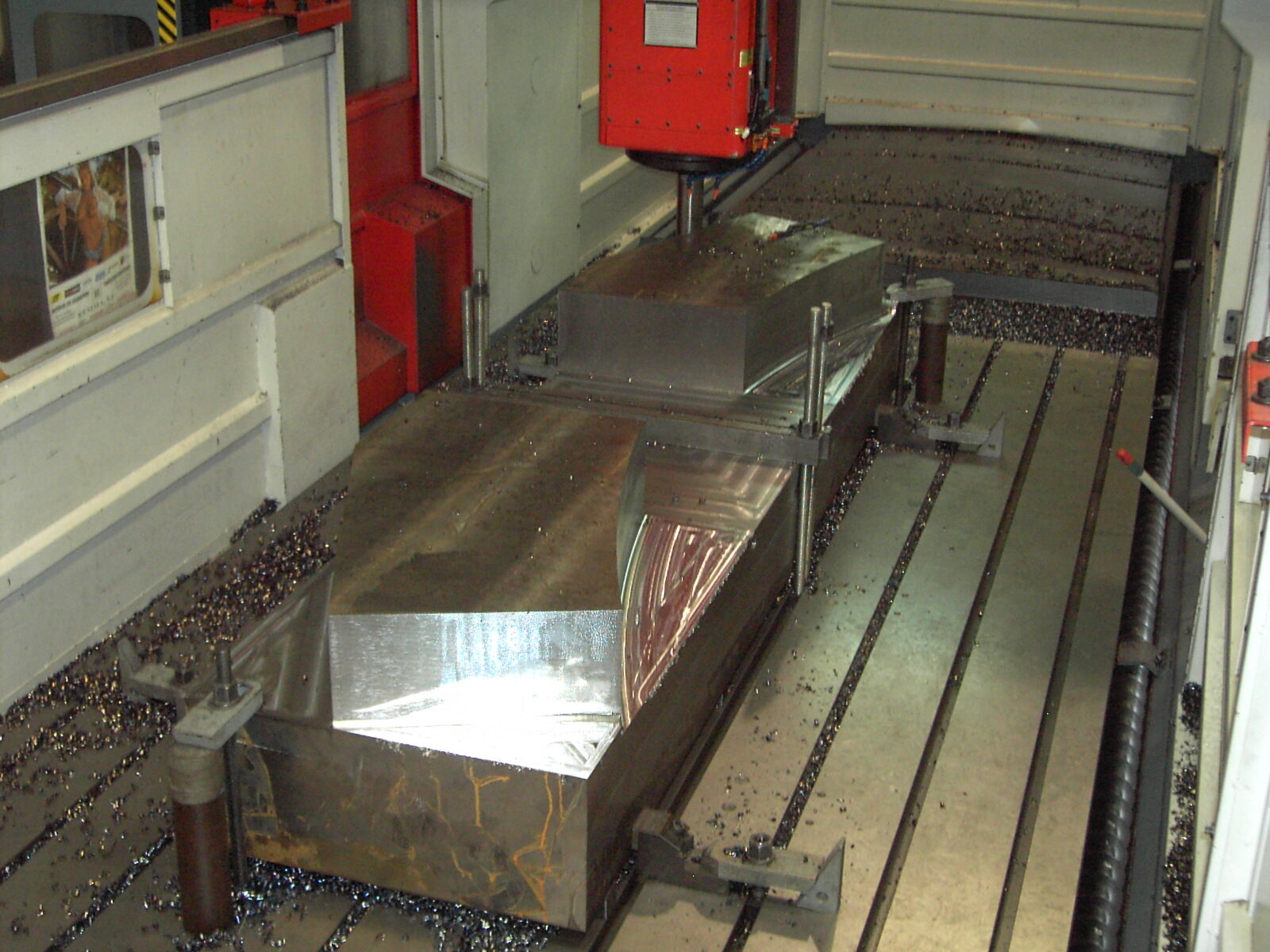 Milling large blocks