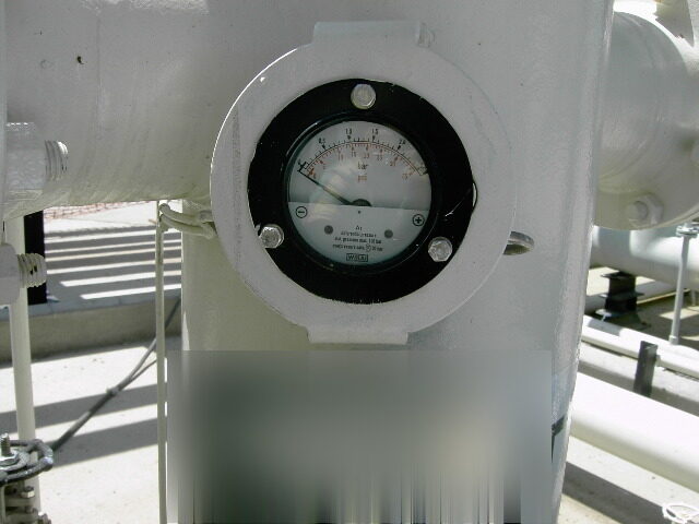 Pressure vessel gauge